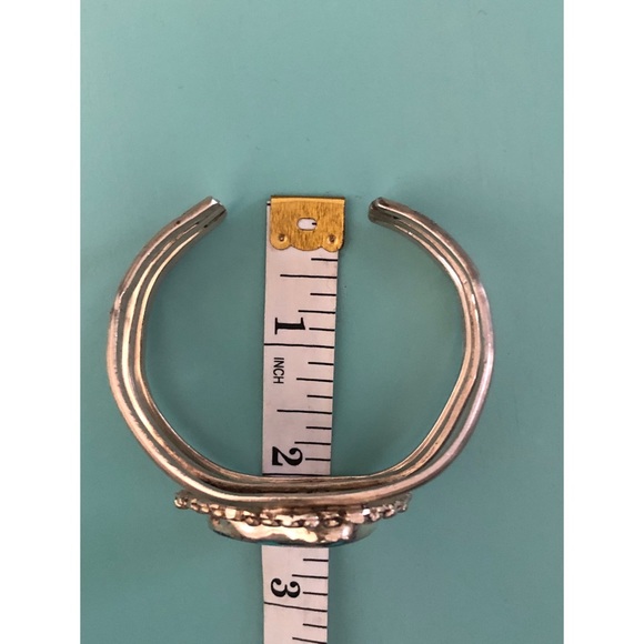 Vintage Native American Turquoise & Sterling Silver Tri-Shank Cuff Bracelet - Picture 13 of 14